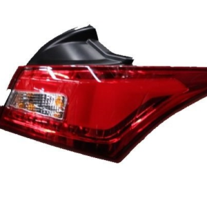 چراغ خطر عقب چپ روی گلگیر آریزو 6