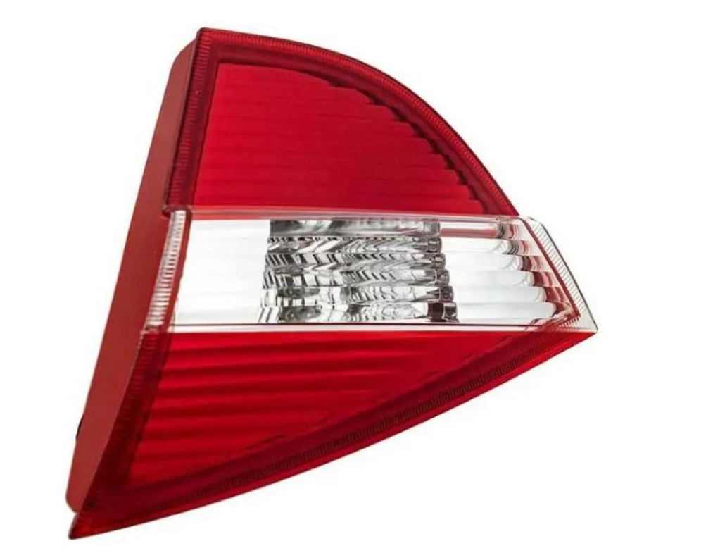 چراغ خطر صندوق عقب راست جک J5 و j5 at چراغ خطر صندوق عقب راست جک J5 و j5 at - تصویر 1